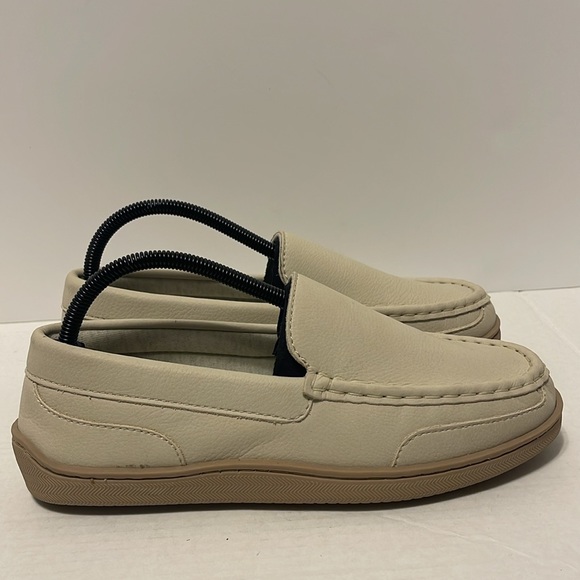 My Pillow My Slipper Moccasins Leather Women’s Size 9 Beige Slip On House Shoes - Picture 5 of 9